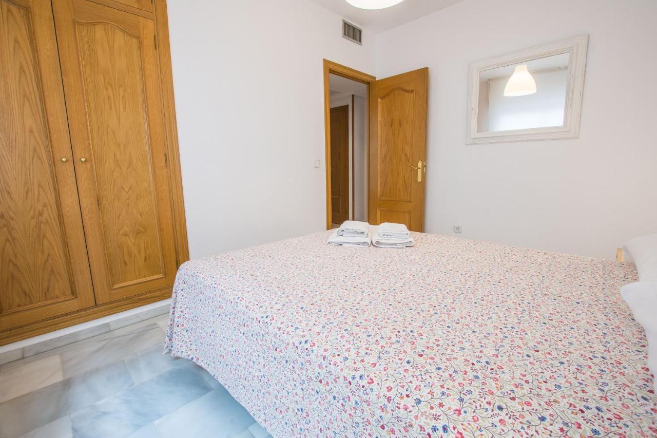 Ferienwohnung Qh Puerta Real Granada Exterior foto